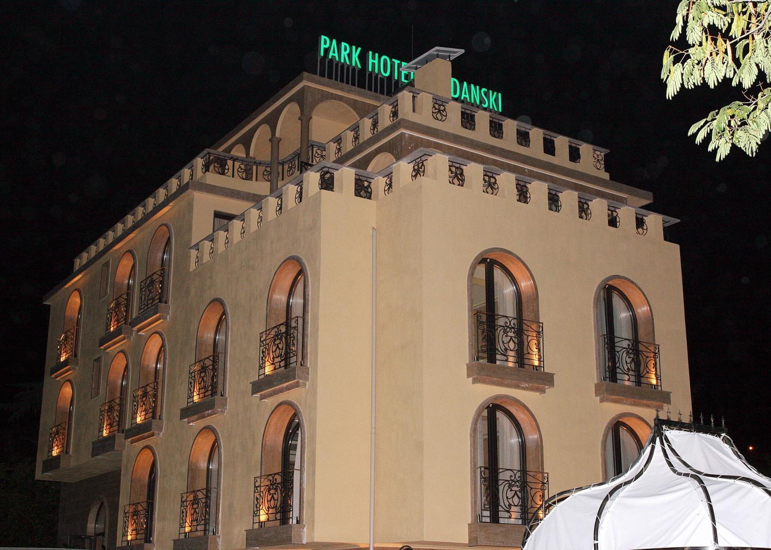 Park Hotel Sandanski Exterior foto